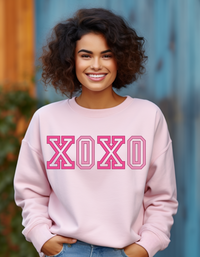 XOXO Pullover Sweatshirt