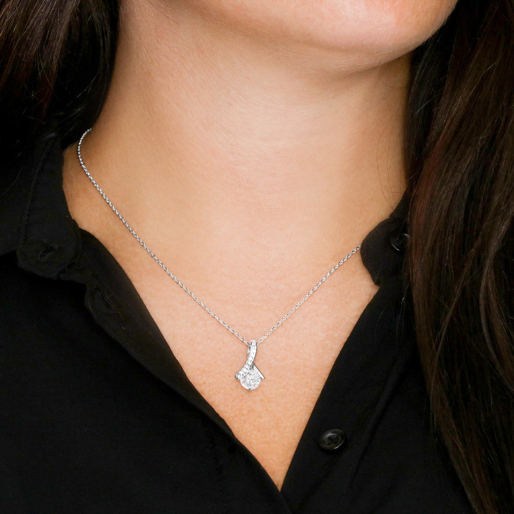 Alluring Beauty Necklace – A Timeless Gift for Mom or Bonus Mom